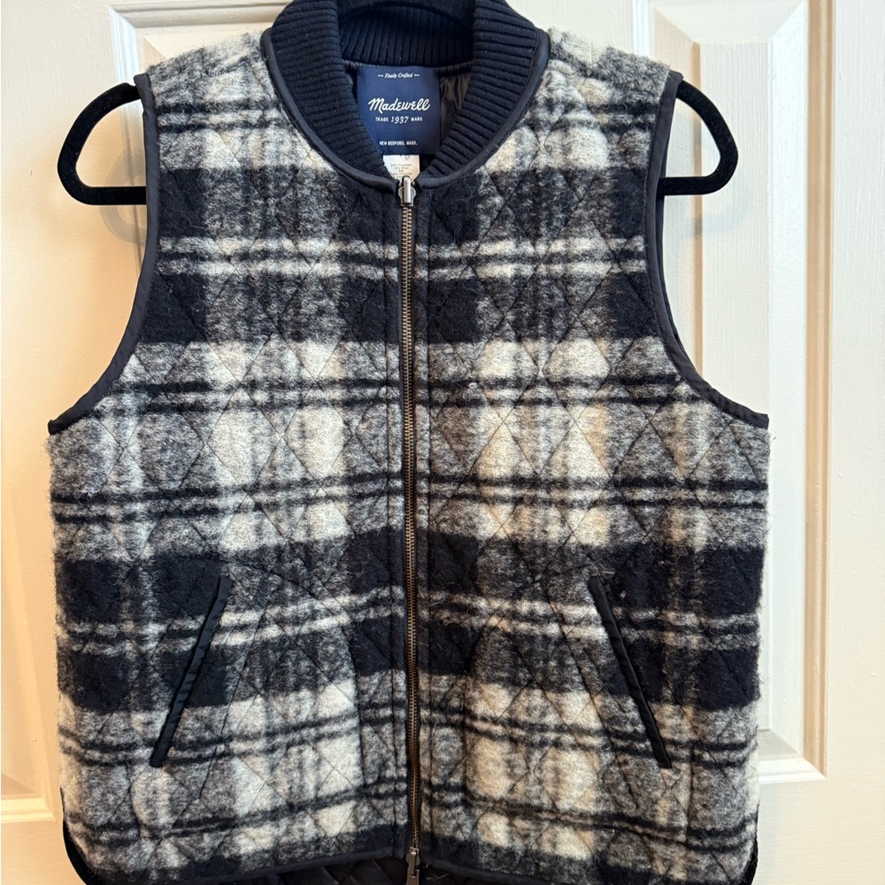 Madewell Plaid Black and White Reversible Vest Size Medium